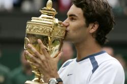 九游体育-曼联引发争议！，费德勒官方宣布爆冷新规全场沸腾不已(曼联神一场鬼一场是谁)