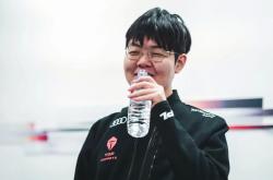 九游-JackeyLove遭遇十五连败，日本队教练面临压力！的简单介绍