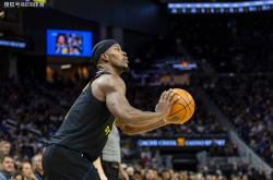 九游-巴特勒回归赛场，突破纪录首场状态亮眼，公牛观众沸腾！的简单介绍